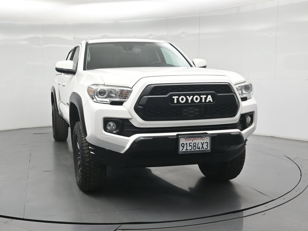 Used 2021 Toyota Tacoma SR5 w/ Trail Edition AWD/4WD image 44