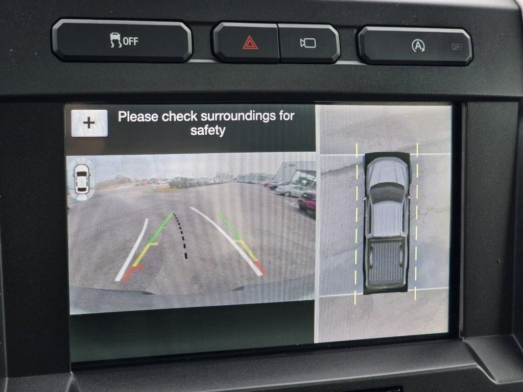 Certified 2018 Ford F150 Platinum w/ Technology Package image 12