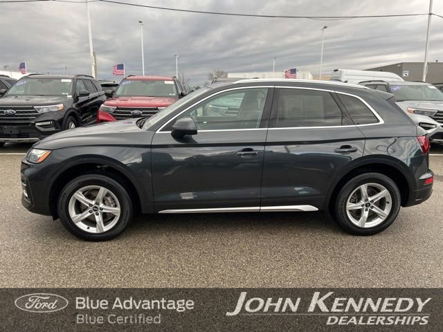 Used 2021 Audi Q5 2.0T Premium w/ Convenience Package image 2