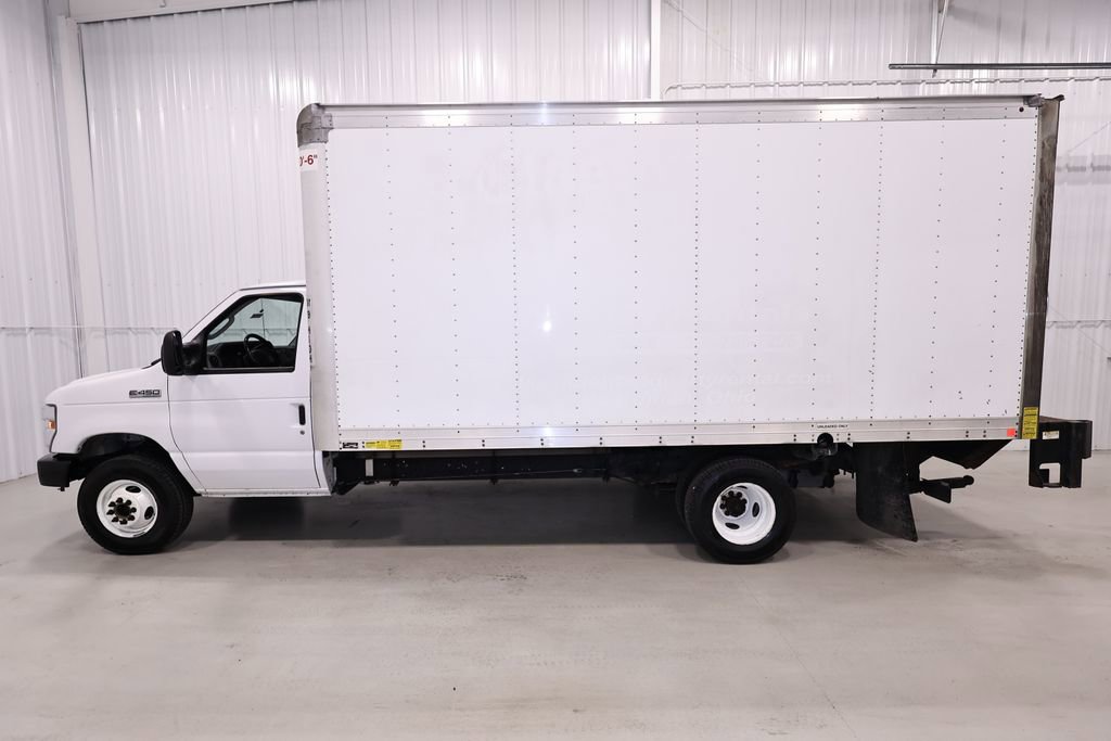 Certified 2019 Ford E-450 and Econoline 450 Super Duty w/ Power Windows & Locks Group RWD image 7