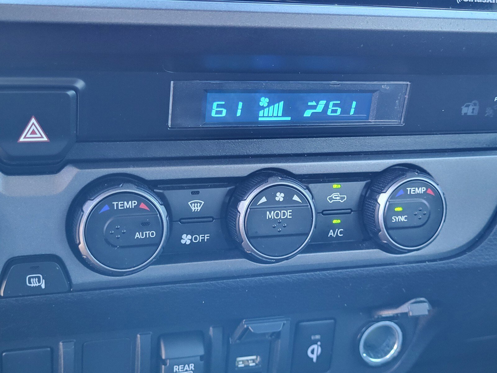 Used 2023 Toyota Tacoma TRD Sport image 22