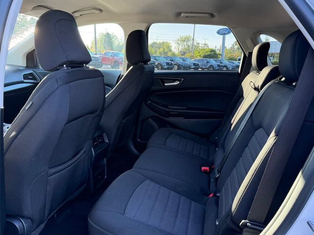 Certified 2024 Ford Edge SE w/ Black Appearance Package AWD/4WD image 17