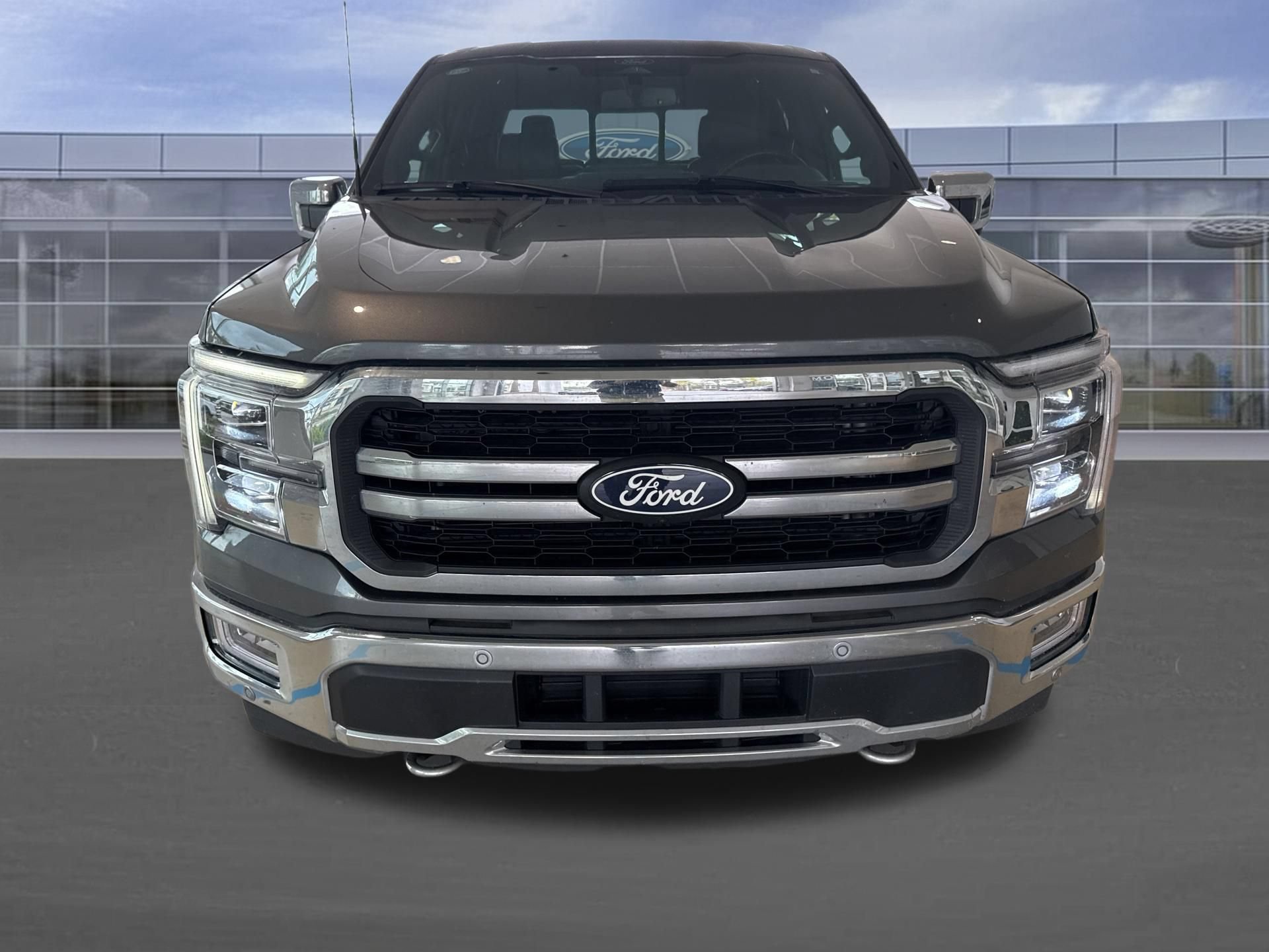 Certified 2024 Ford F150 Lariat w/ Tow/Haul Package AWD/4WD image 10