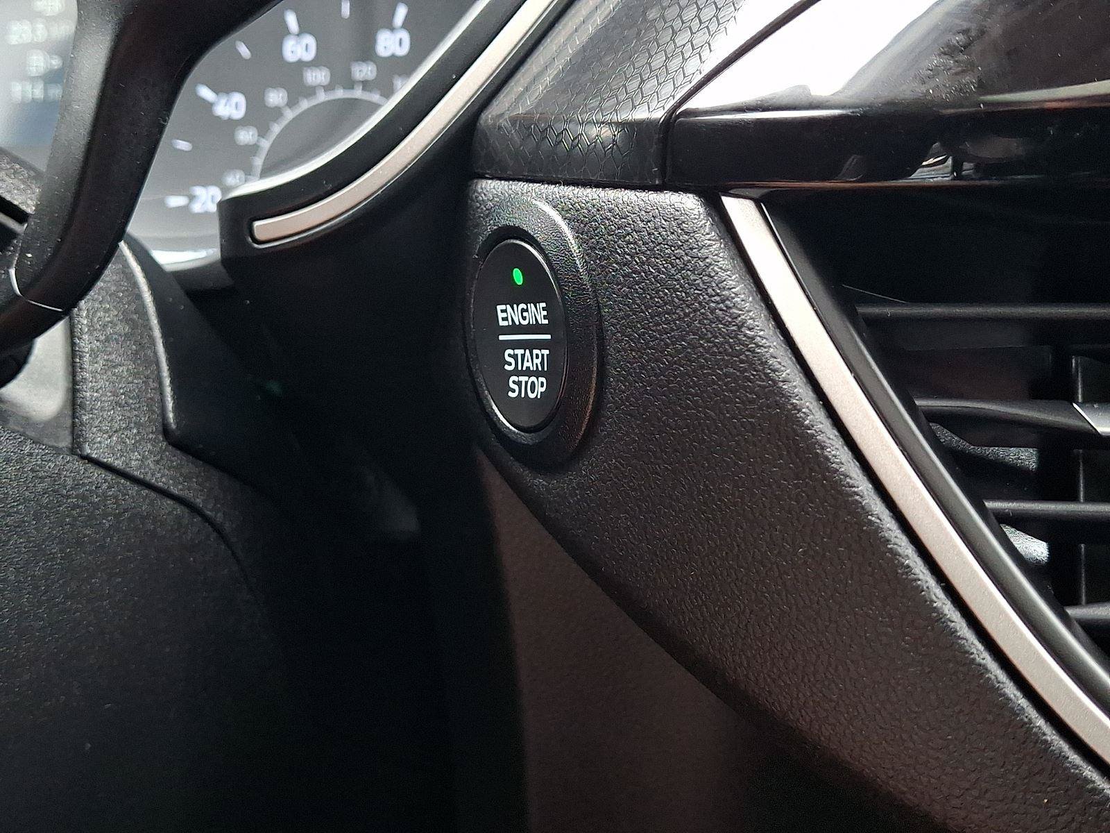 Certified 2022 Ford Escape SEL w/ SEL Stealth AWD Package image 25
