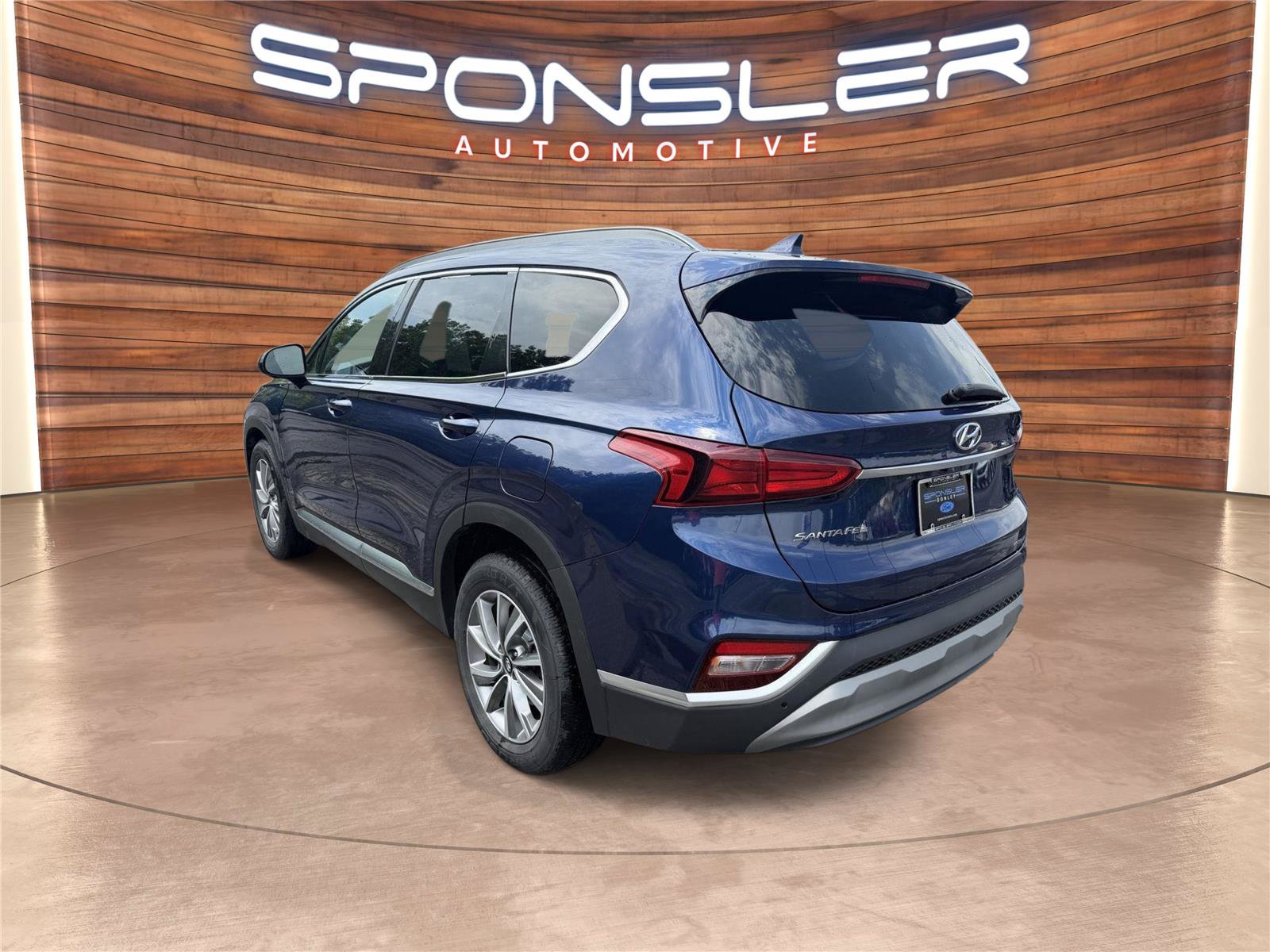 Used 2020 Hyundai Santa Fe SEL w/ Convenience Package FWD image 3
