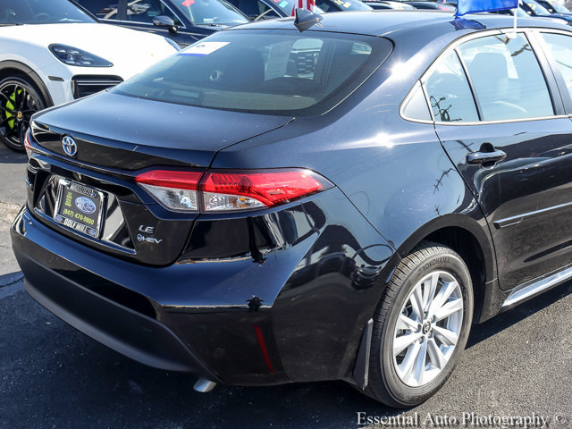 Used 2025 Toyota Corolla LE w/ LE Premium Package FWD image 7
