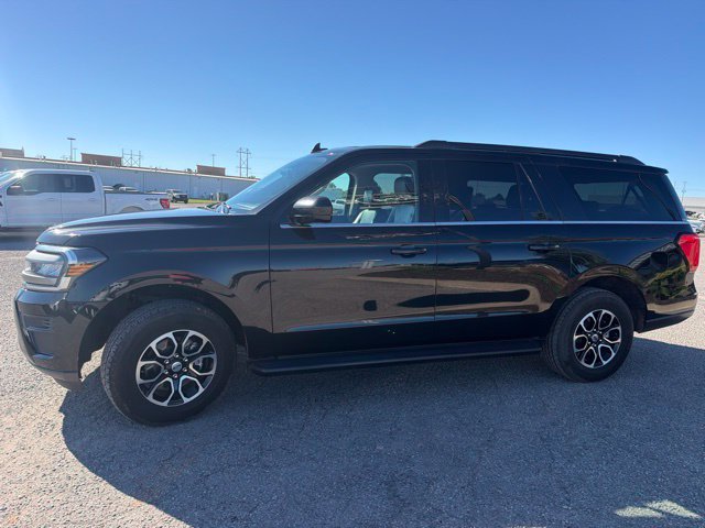 Certified 2024 Ford Expedition Max XLT AWD/4WD image 3