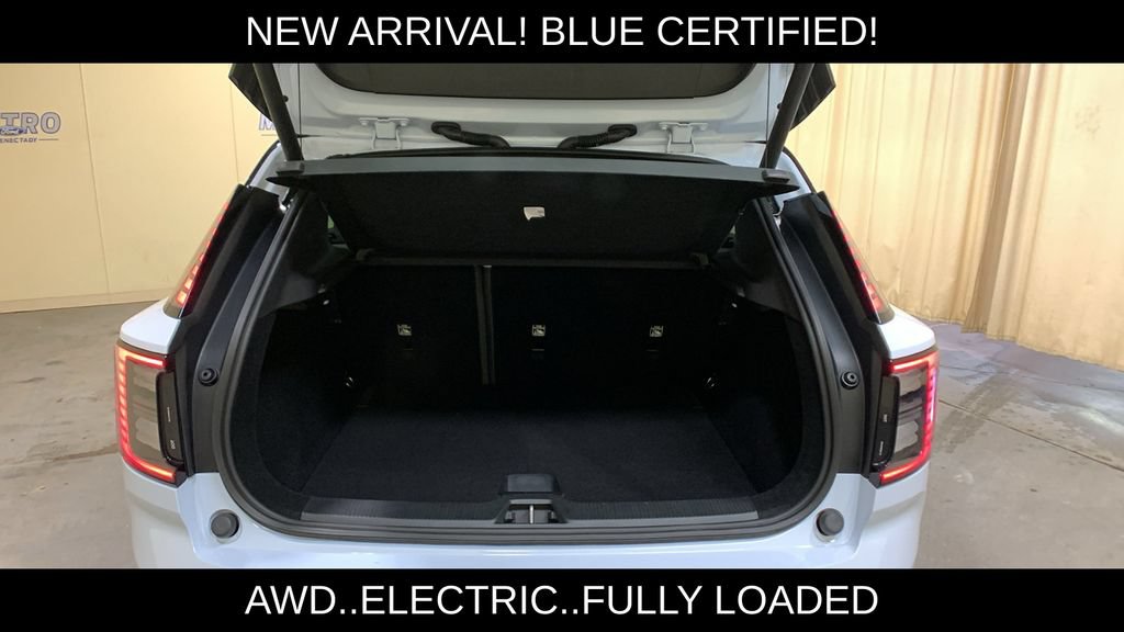 Used 2025 Volvo EX30 Ultra w/ Climate Package AWD/4WD image 19