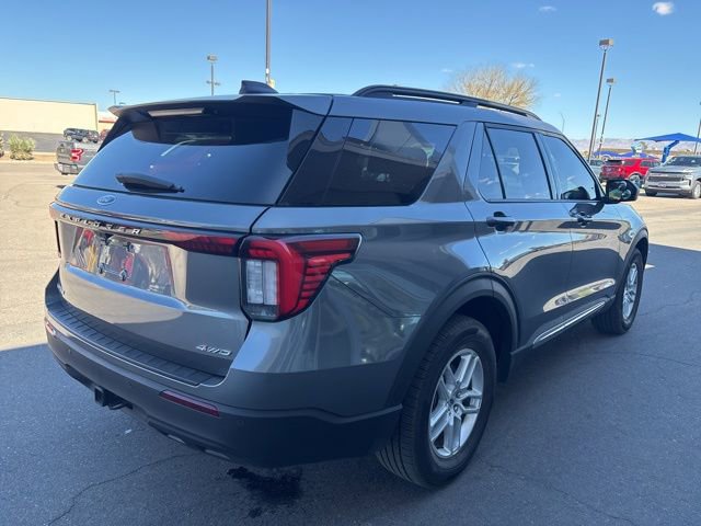 Certified 2025 Ford Explorer Active image 5
