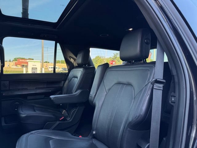 Certified 2019 Ford Expedition Limited w/ Equipment Group 302A AWD/4WD image 13