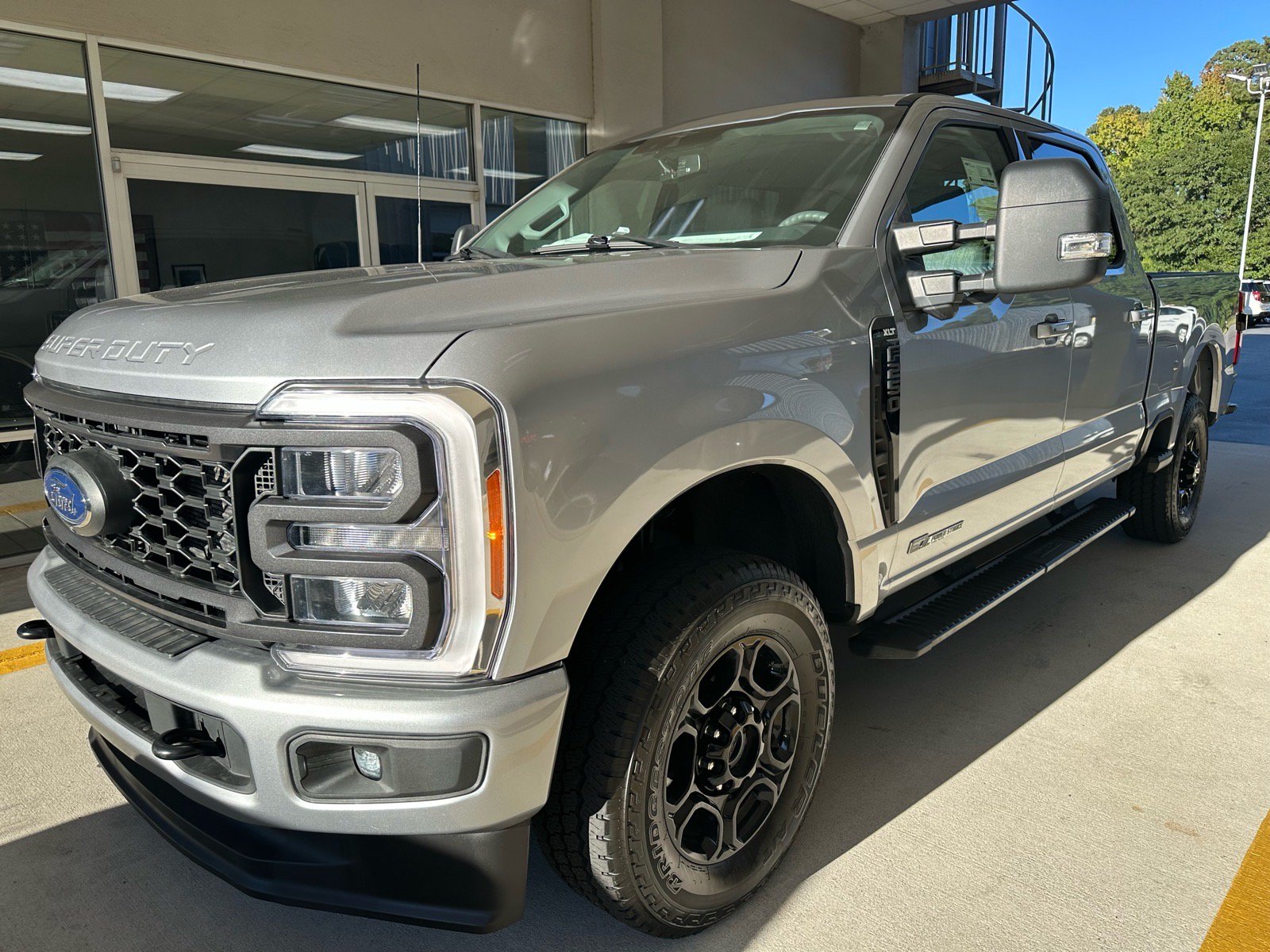 Certified 2023 Ford F250 XLT w/ XLT Premium Package AWD/4WD image 3