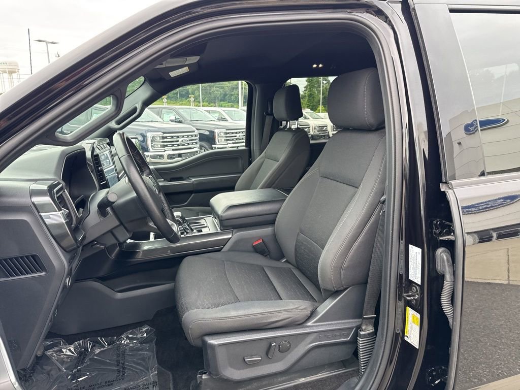 Certified 2022 Ford F150 XLT w/ Equipment Group 302A High image 11