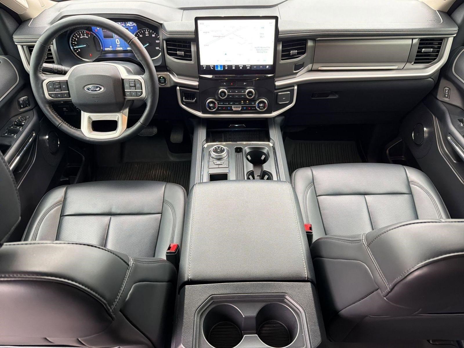 Certified 2023 Ford Expedition XLT RWD image 16