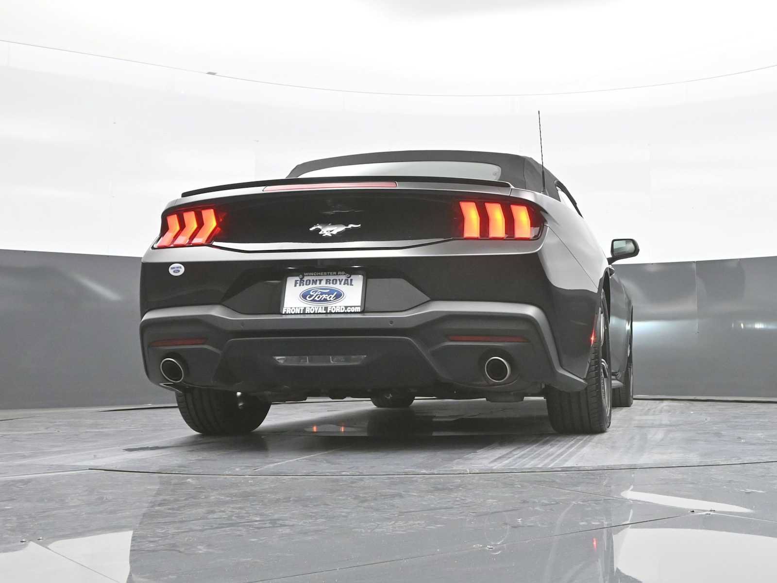 Certified 2025 Ford Mustang Premium RWD image 38