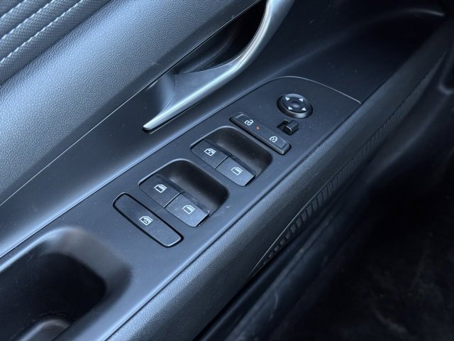 Used 2024 Hyundai Elantra SEL w/ Convenience Package image 31
