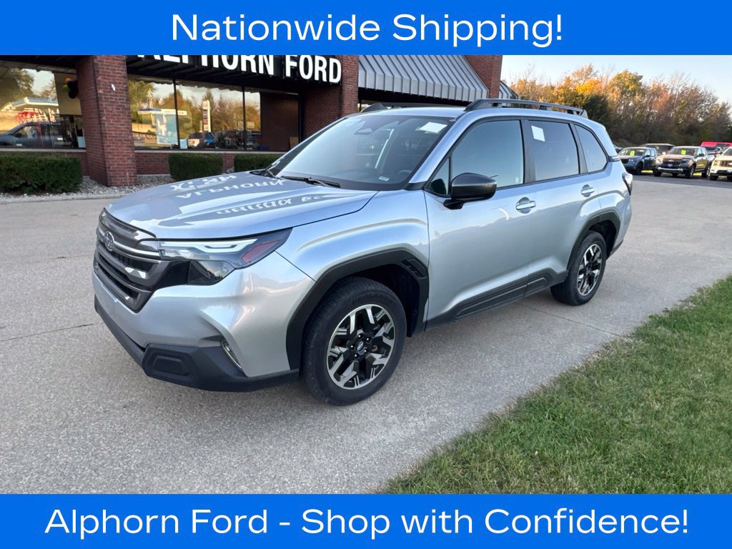 Used 2025 Subaru Forester Premium AWD/4WD image 7