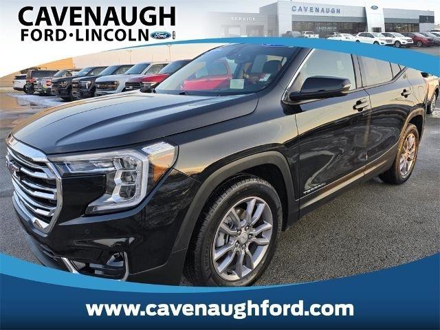 Used 2022 GMC Terrain SLT w/ Infotainment Package II