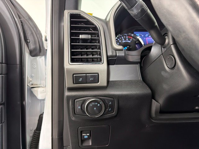 Certified 2020 Ford Expedition XLT w/ Equipment Group 202A RWD image 21
