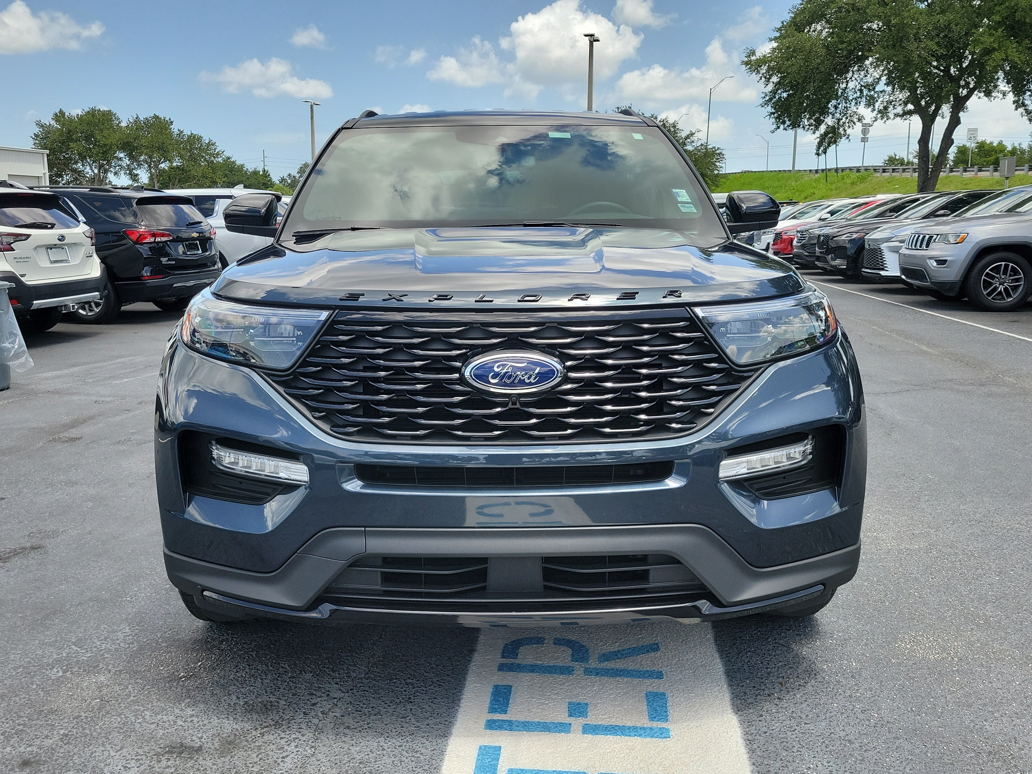 Certified 2024 Ford Explorer ST-Line w/ Class IV Trailer Tow Package RWD image 2