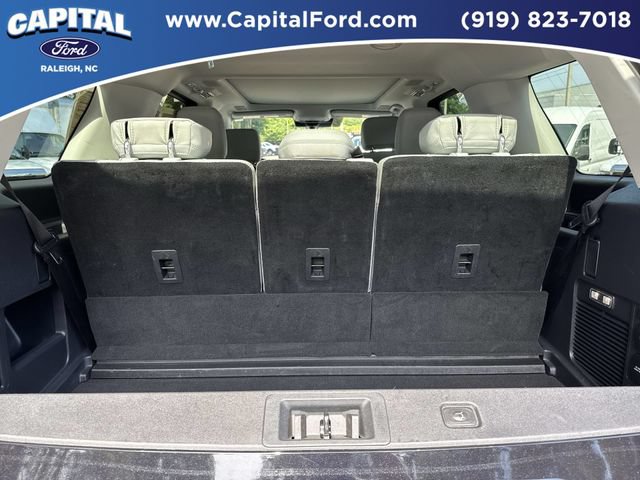 Certified 2025 Ford Expedition Platinum w/ Driver's Package AWD/4WD image 16