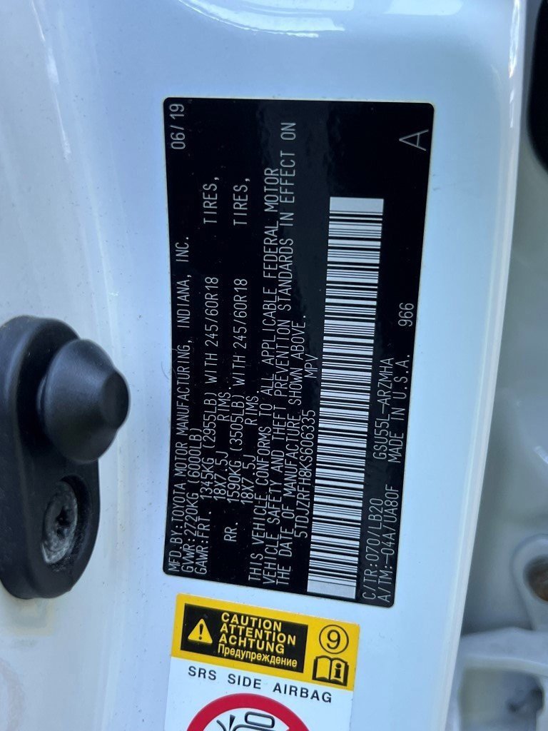 Used 2019 Toyota Highlander XLE image 31