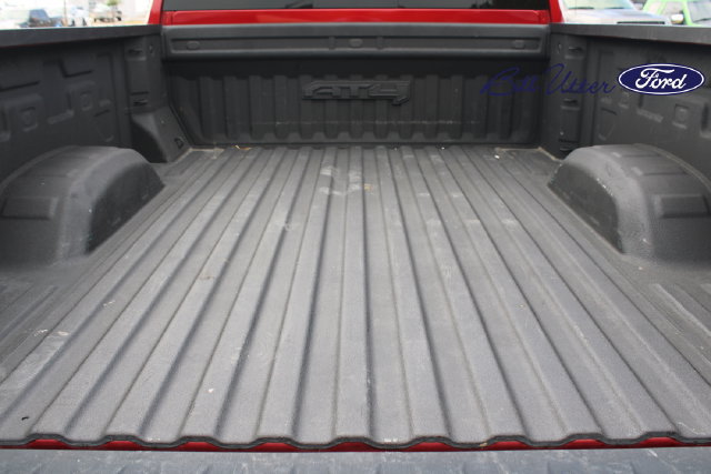 Used 2024 GMC Sierra 2500 AT4 w/ AT4 Premium Plus Package AWD/4WD image 9