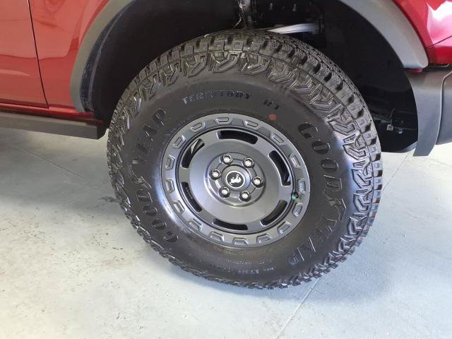 Certified 2025 Ford Bronco Badlands AWD/4WD image 9