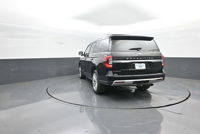 Certified 2023 Ford Expedition Platinum image 5