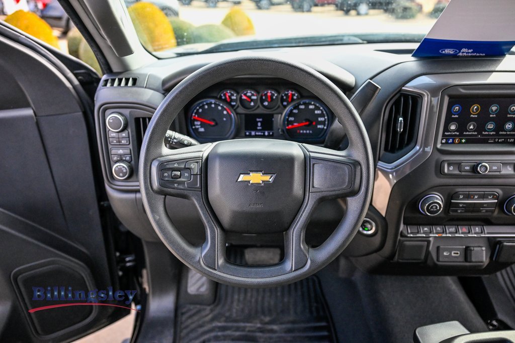 Used 2022 Chevrolet Silverado 1500 Custom image 12