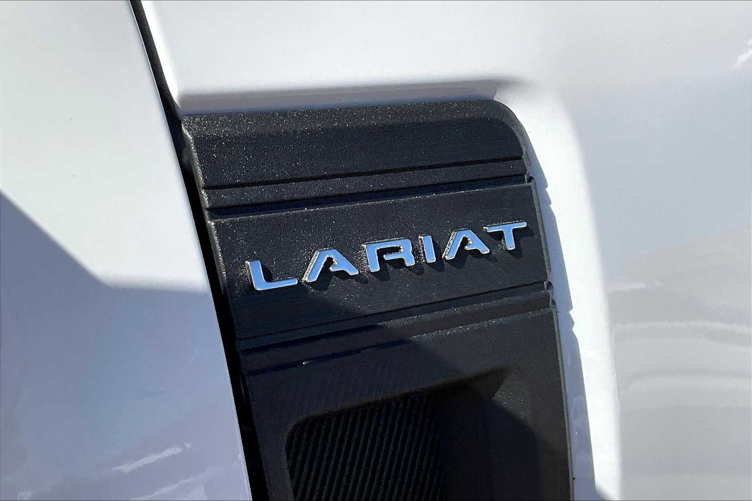 Certified 2022 Ford Maverick Lariat w/ Lariat Luxury Package FWD image 30