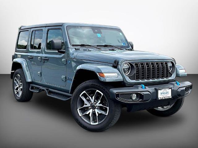 Used 2024 Jeep Wrangler Unlimited w/ Convenience Group AWD/4WD image 1