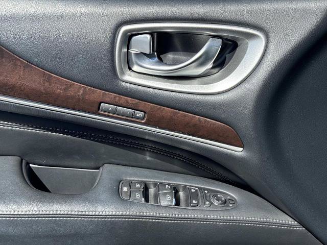 Used 2019 INFINITI QX60 Luxe w/ Sensory Package image 23