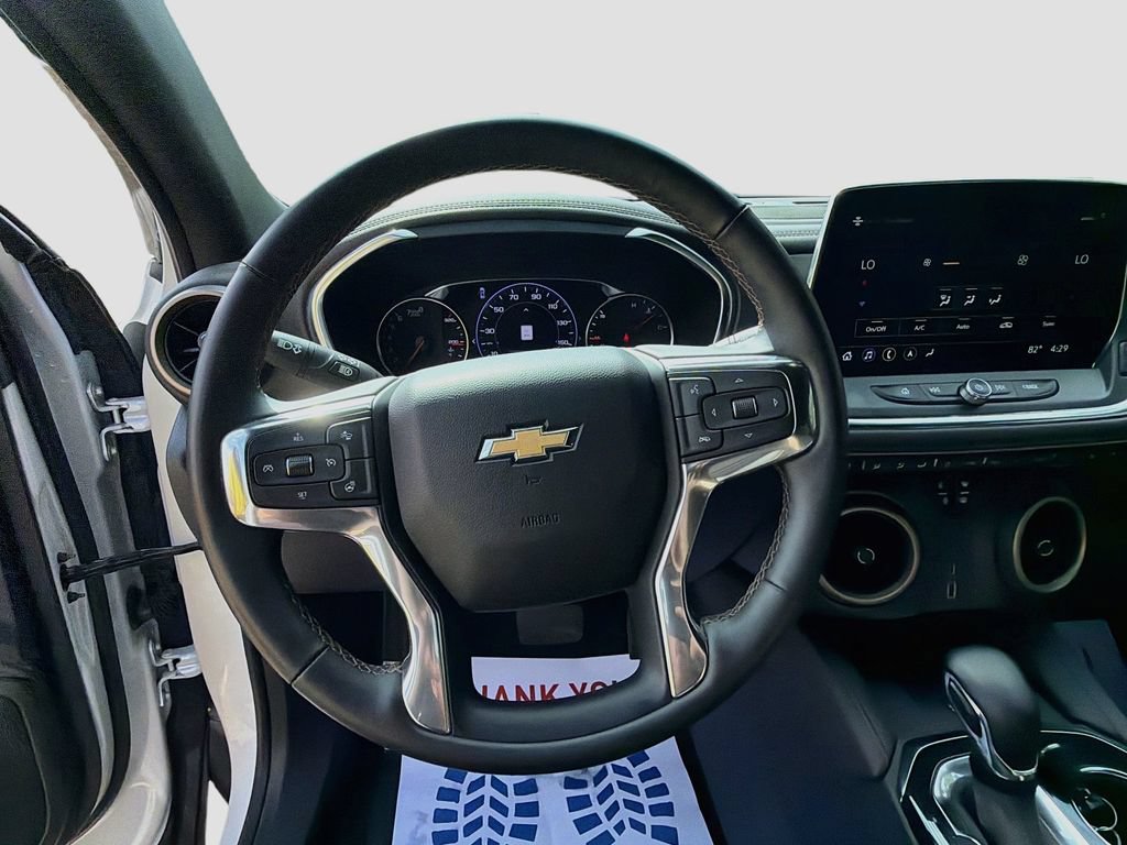 Used 2023 Chevrolet Blazer Premier w/ Driver Confidence II Package AWD/4WD image 11