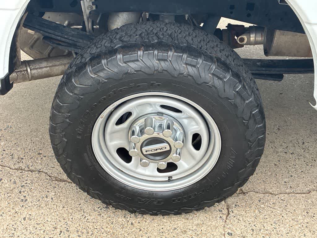 Certified 2024 Ford F250 XL w/ XL Chrome Package AWD/4WD image 18