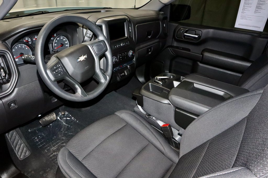 Used 2025 Chevrolet Silverado 1500 W/T image 21