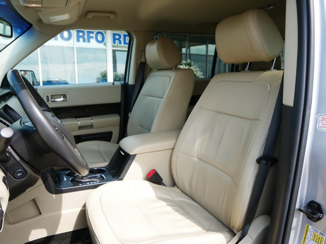 Certified 2017 Ford Flex SEL w/ Equipment Group 202A AWD/4WD image 11