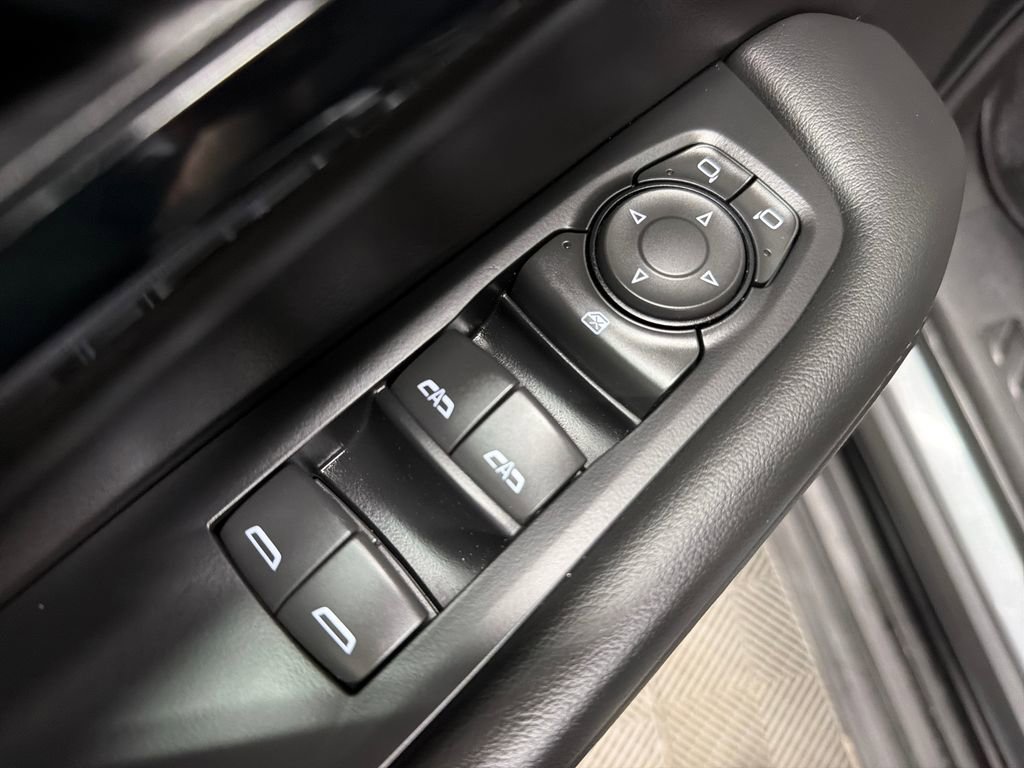 Used 2025 Chevrolet Tahoe LS w/ LPO, Dark Essentials Package RWD image 17