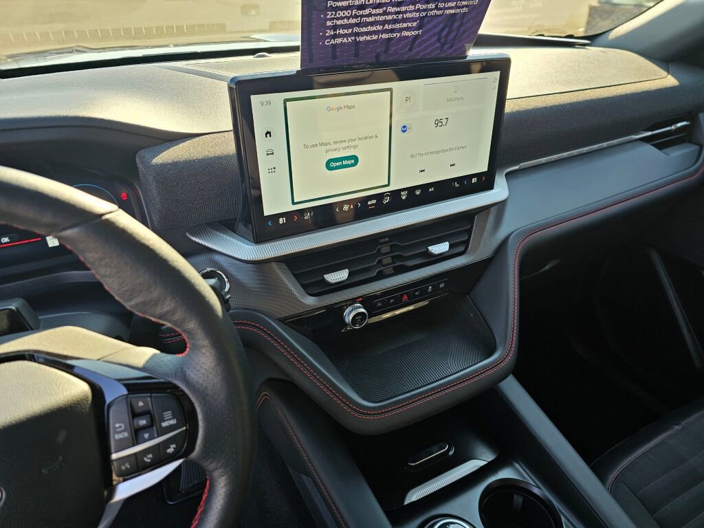 Certified 2025 Ford Explorer ST-Line image 21