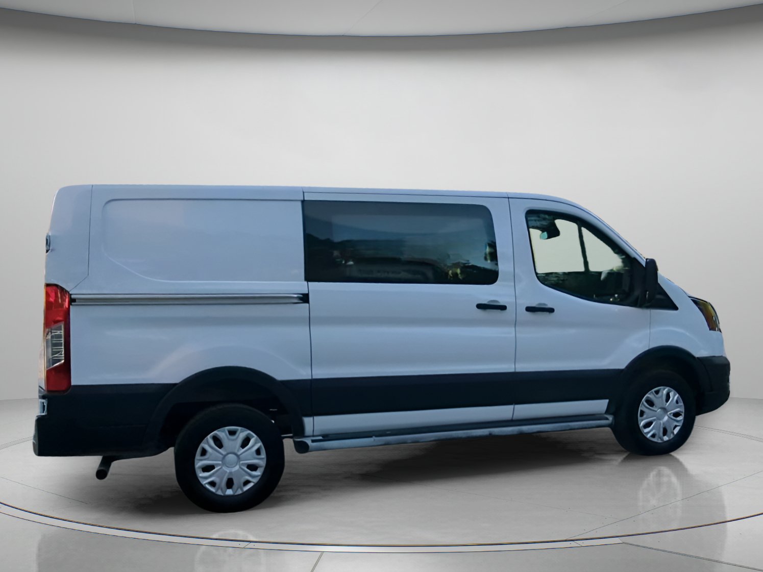 Certified 2025 Ford Transit 250 Low Roof w/ Exterior Upgrade Package RWD image 30