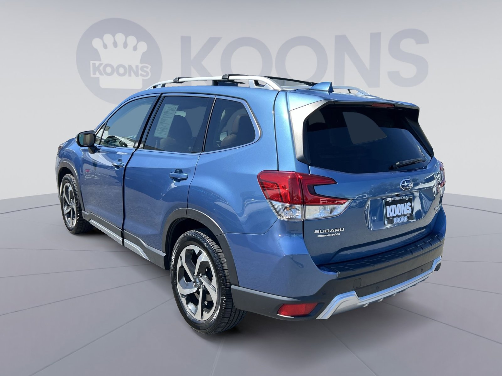 Used 2022 Subaru Forester Touring w/ Popular Package #2 AWD/4WD image 14
