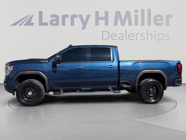 Used 2023 GMC Sierra 3500 Denali AWD/4WD image 2