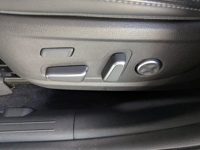 Used 2022 Hyundai Santa Fe Calligraphy w/ Cargo Package image 20