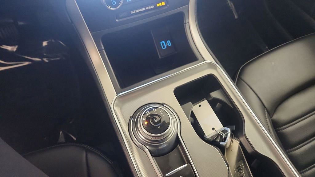 Certified 2022 Ford Edge SEL w/ Convenience Package image 26