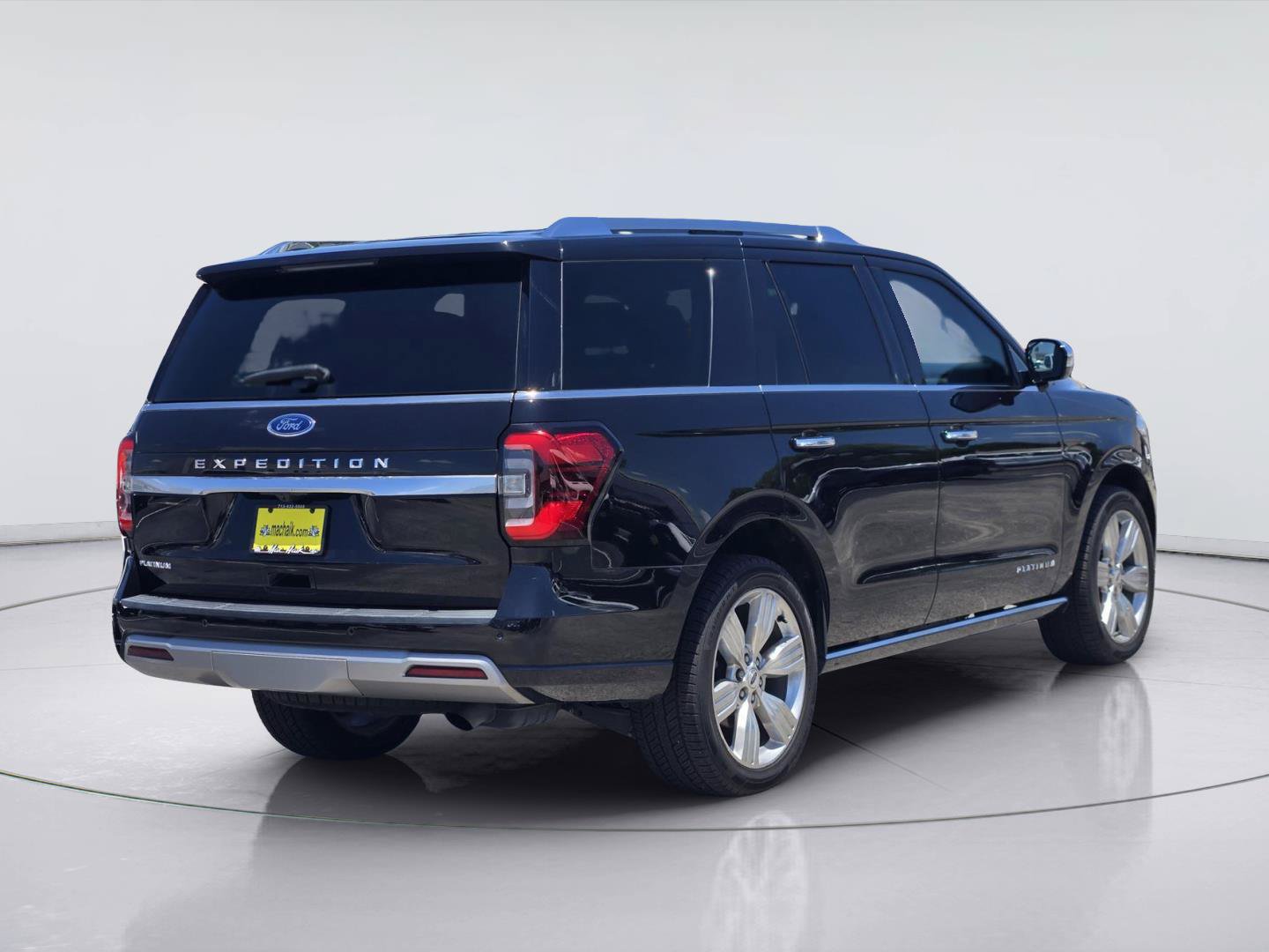 Certified 2022 Ford Expedition Platinum RWD image 5