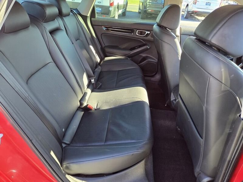 Used 2022 Honda Civic Touring image 18