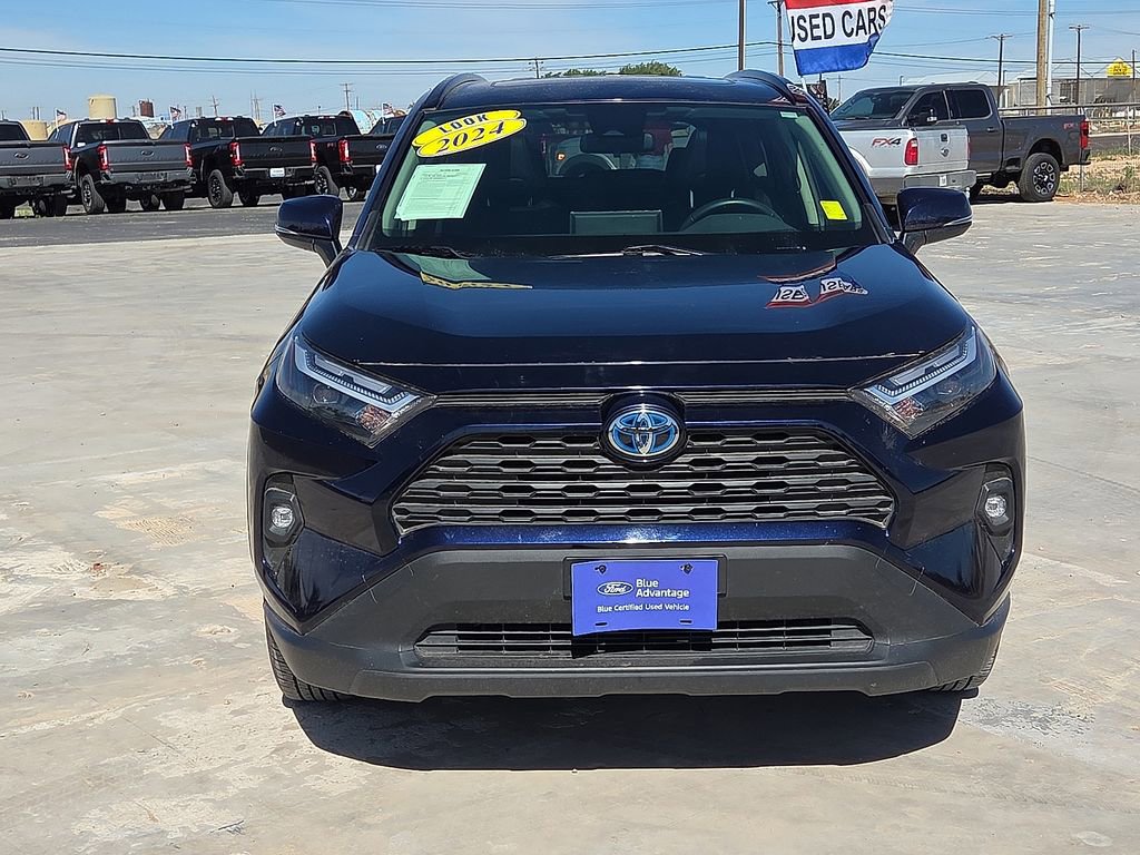 Used 2024 Toyota RAV4 XLE Premium AWD/4WD image 8