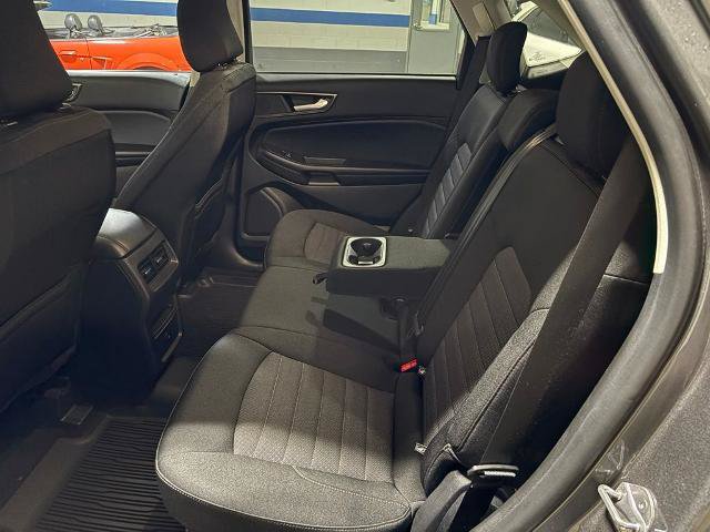 Certified 2024 Ford Edge SE w/ Black Appearance Package AWD/4WD image 24