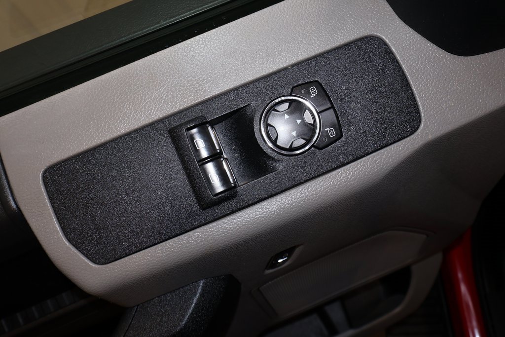 Certified 2017 Ford F550 4x4 Regular Cab Super Duty image 9