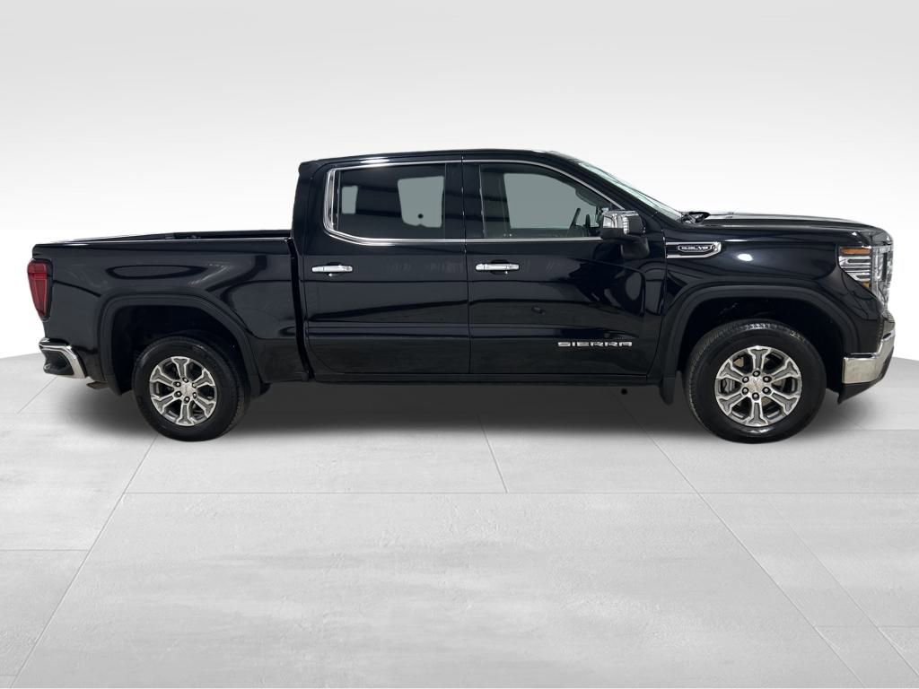 Used 2024 GMC Sierra 1500 SLT image 6