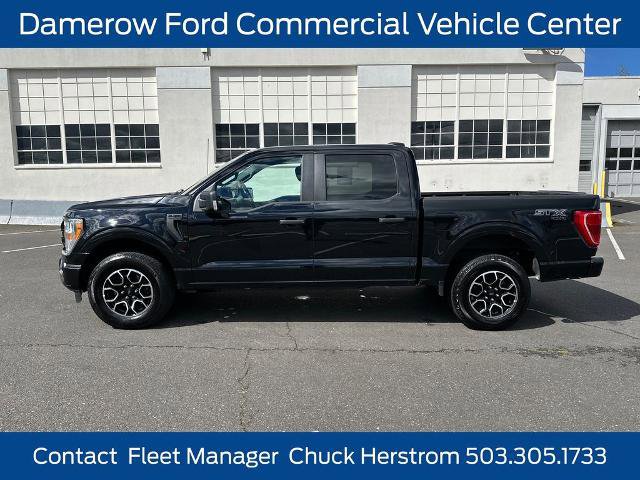 Certified 2022 Ford F150 XL w/ STX Black Appearance Package AWD/4WD image 4
